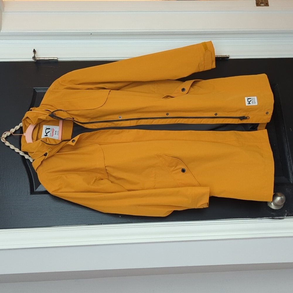 KARI TRAA mustard colour rain and all weather shell ladies medium